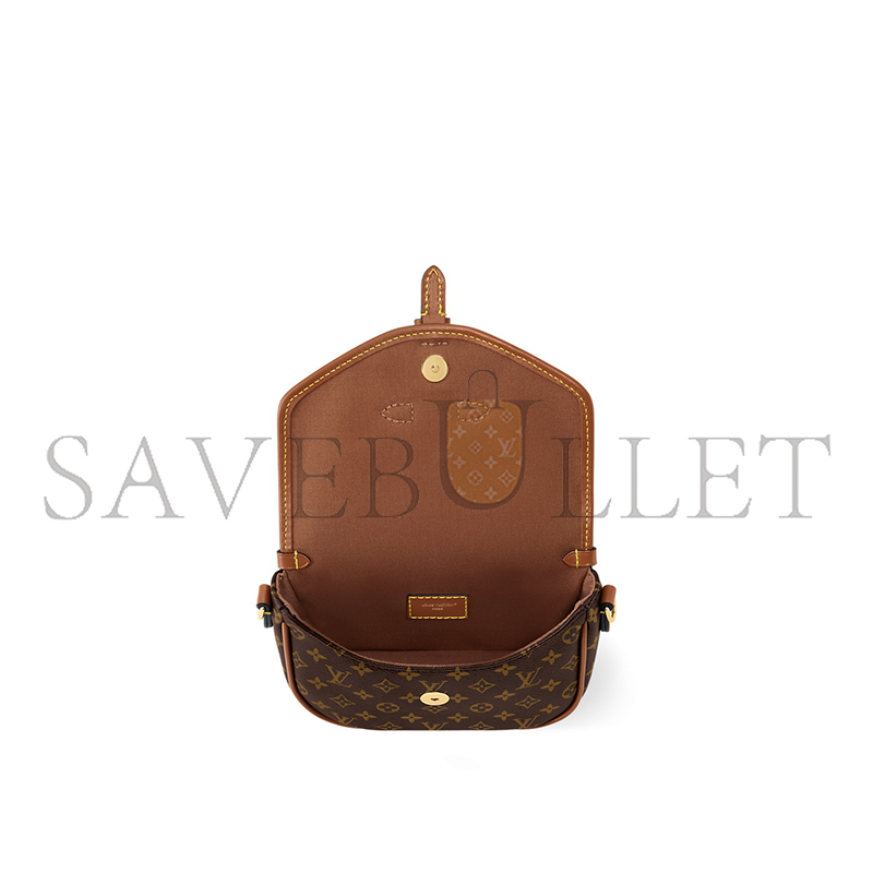 LOUIS VUITTON SOLO M27096 (15.7*11.6*4cm) 650 LOUIS VUITTON SOLO M27096 (15.7*11.6*4cm) 650